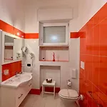 Bed & Breakfast Sud Est Carmiano (Apulia)