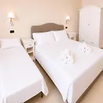 Bed & Breakfast Sud Est Carmiano (Apulia)